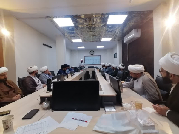 تاکید بر جذب حداکثری در طرح های تبلیغی طلاب