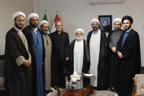 حضور شورای حوزه علمیه استان تهران در دفتر حزب الله لبنان
