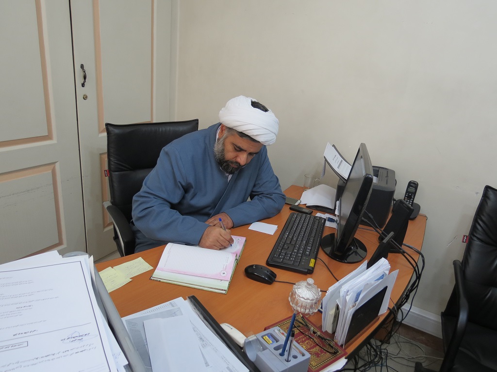 معاون امور طلاب و دانش آموختگان حوزه علمیه تهران خبر داد: صدور مجوز خروج از کشور ۳ هزار روحانی در اربعین- اجرای طرح بازدید مدیر حوزه تهران از مدارس