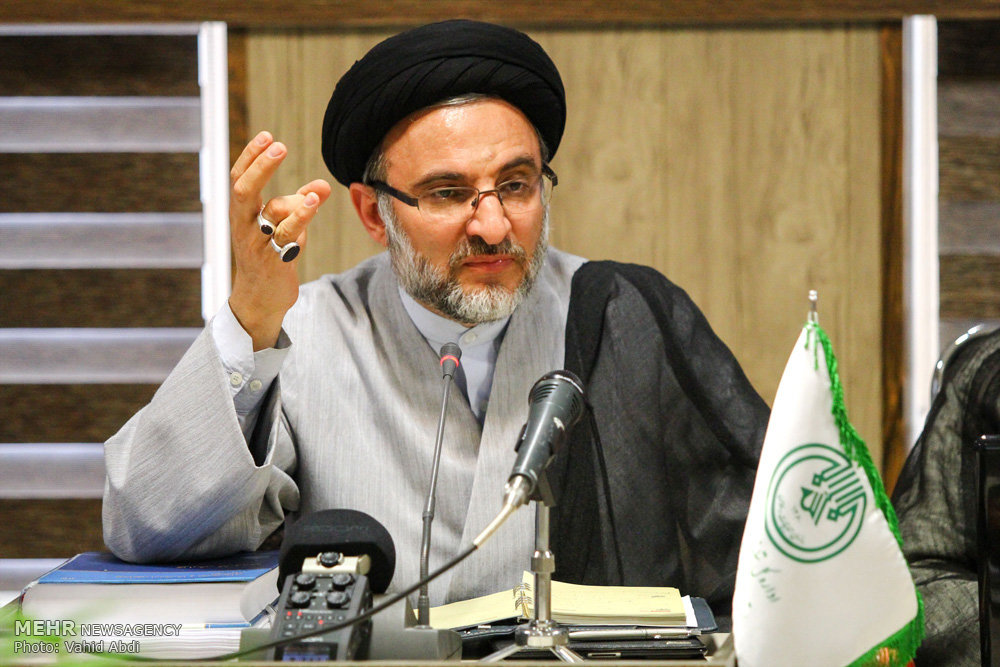 عضو شورای حوزه علمیه استان تهران: سعودی ها عابر بانک کشورهای غربی اند_دشمن به دنبال بدل سازی برای انقلاب اسلامی است