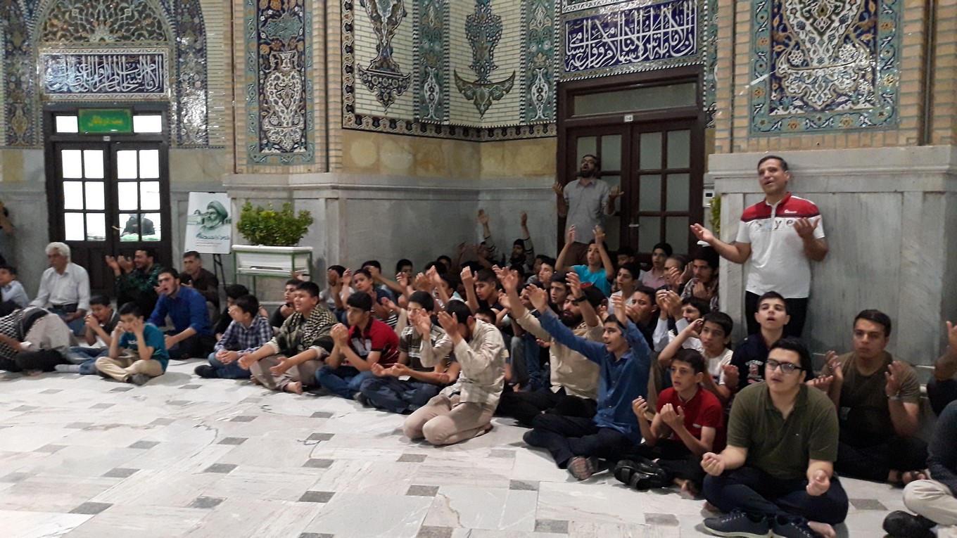 دانش آموزان مدارس شهید توپچی و شهید افتخاری به مشهد اعزام شدند