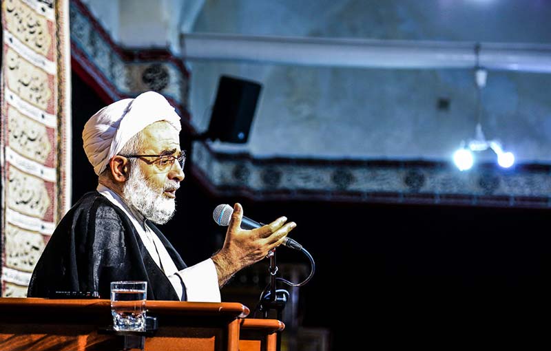 امام حسین(ع) الگوی تام در مسیر حرکت انسان ها است