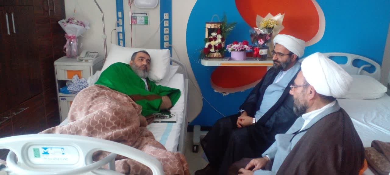 عیادت مدیر حوزه علمیه استان تهران از مسئول مدارس علمیه آیت الله مجتهدی ره و آیت الله حق شناس ره