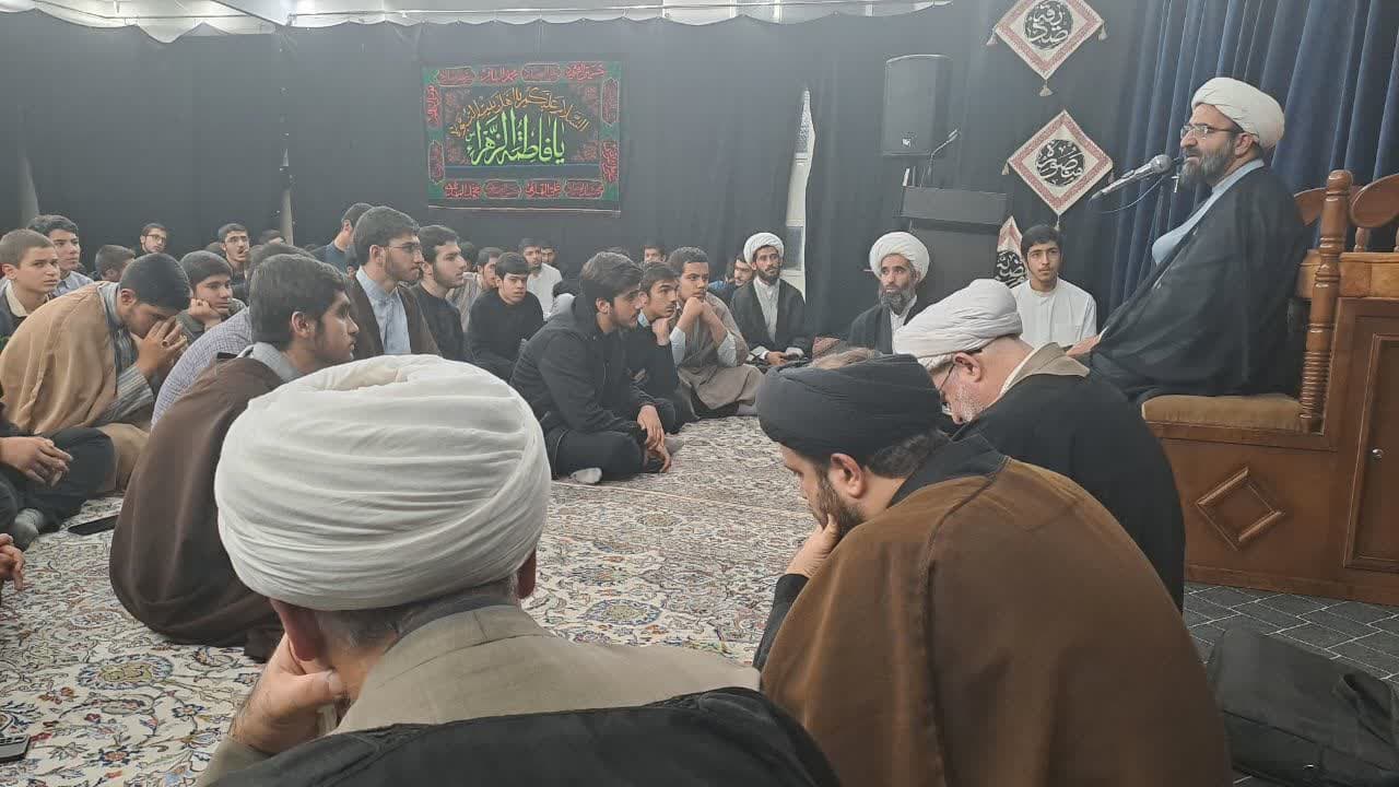ادامه حضور مدیر حوزه علمیه استان تهران در مدارس علمیه 