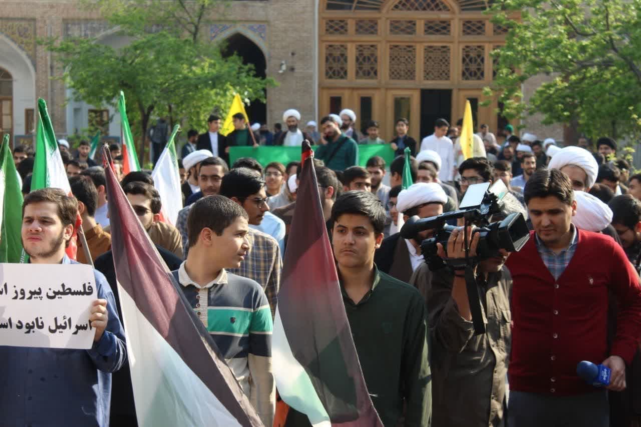گزارش تصویری تجمع طلاب حوزه علمیه استان تهران