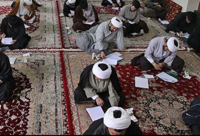 برگزاری آزمون دانش آزمایی