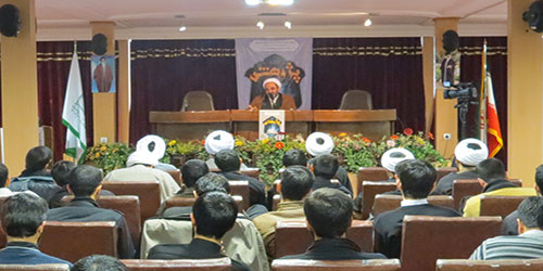 بازدید معاونین و طلاب پژوهشگر مدارس استان تهران از موسسه فرهنگ و اندیشه اسلامی