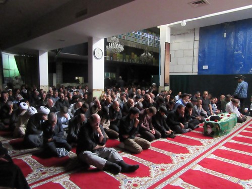 مراسم تشییع پیکر آیت الله طاهری شیرازی